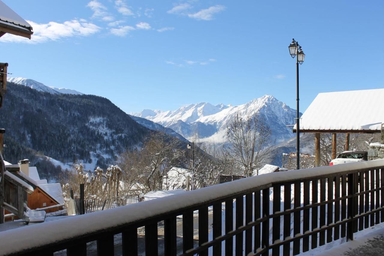 Chalet La Fedora - Appartements De Charme Vaujany Exterior photo