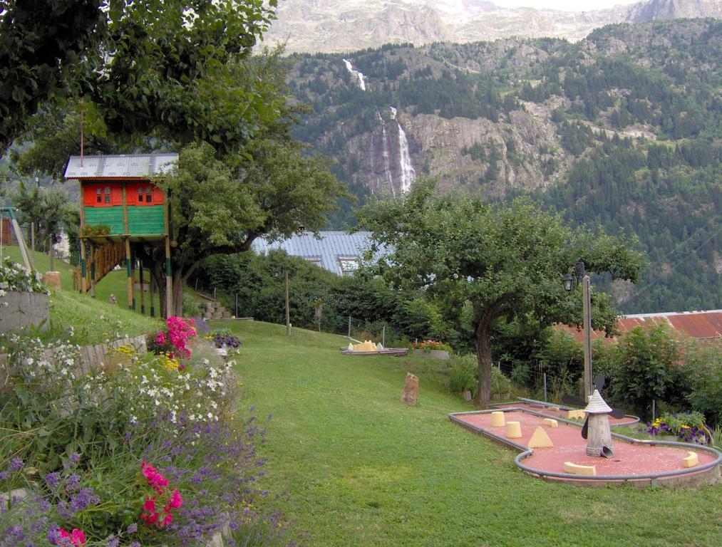 Chalet La Fedora - Appartements De Charme Vaujany Room photo